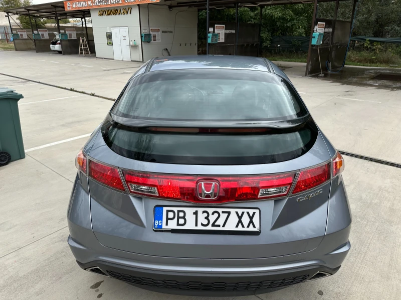 Honda Civic 1.8 i-VTEC, снимка 6 - Автомобили и джипове - 48362803