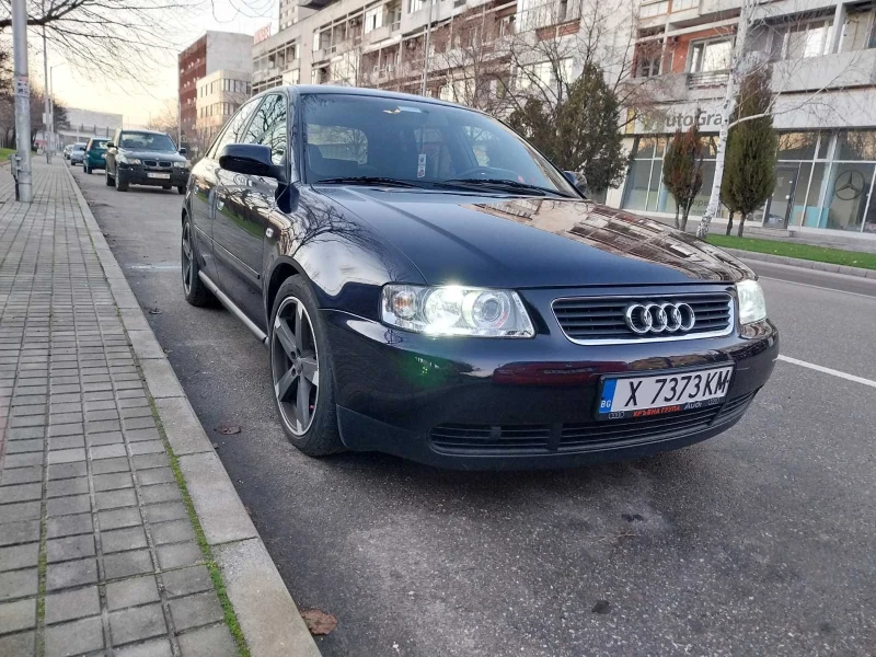 Audi A3 1.8T, снимка 1 - Автомобили и джипове - 49534567