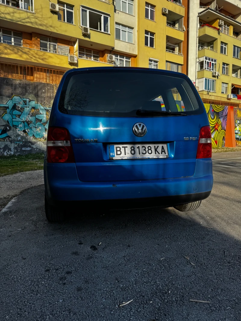 VW Touran, снимка 4 - Автомобили и джипове - 48929603