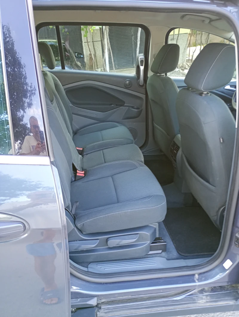 Ford Grand C-Max 1.6 TDI 115кс 7м, снимка 6 - Автомобили и джипове - 52694467