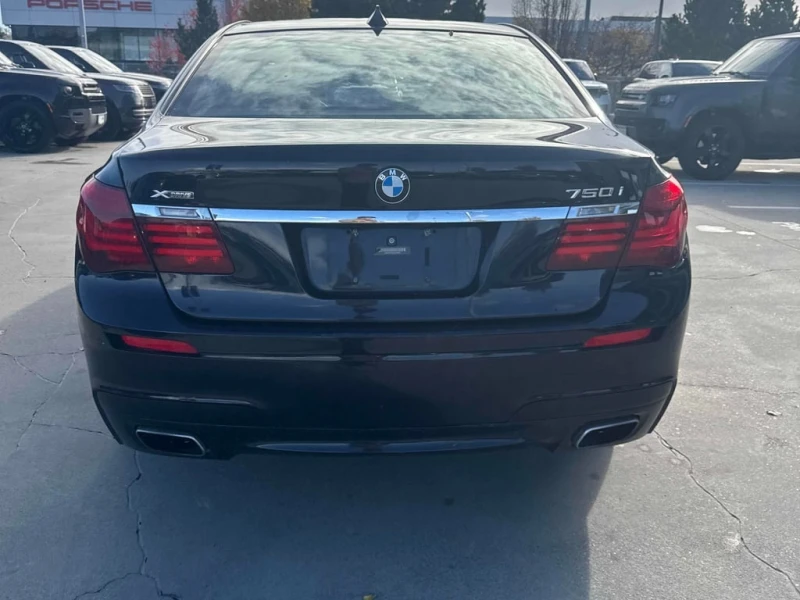 BMW 760 * 750i xDrive/Alpina B7 xDrive * CARFAX * ЦЕНА ДО , снимка 6 - Автомобили и джипове - 52937552
