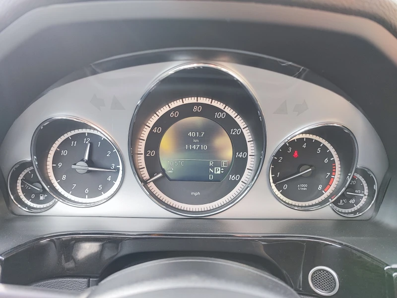 Mercedes-Benz E 350 AMG 115000km!, снимка 10 - Автомобили и джипове - 53299664