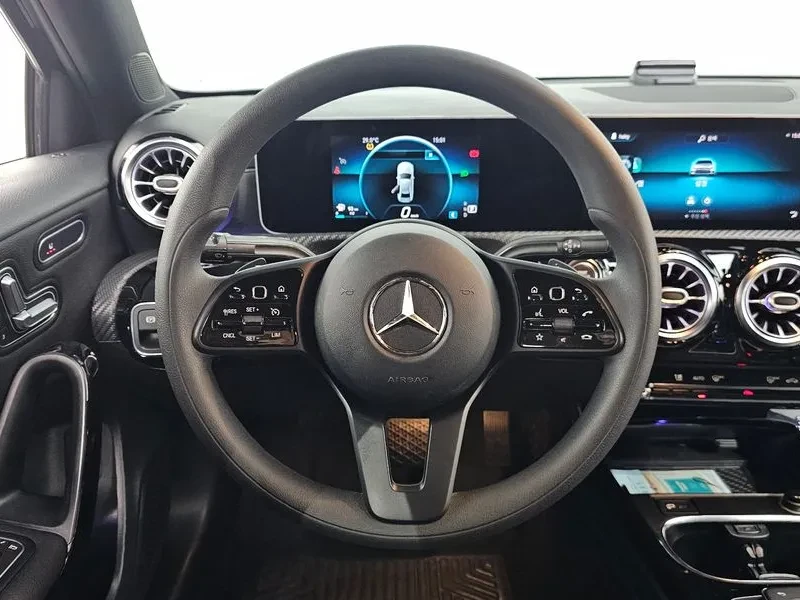 Mercedes-Benz A 220  W177 A220 Sedan | Mobile.bg � ����������� 12