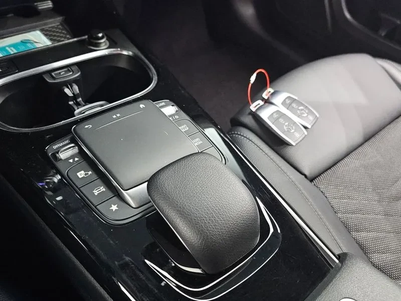 Mercedes-Benz A 220  W177 A220 Sedan | Mobile.bg � ����������� 9