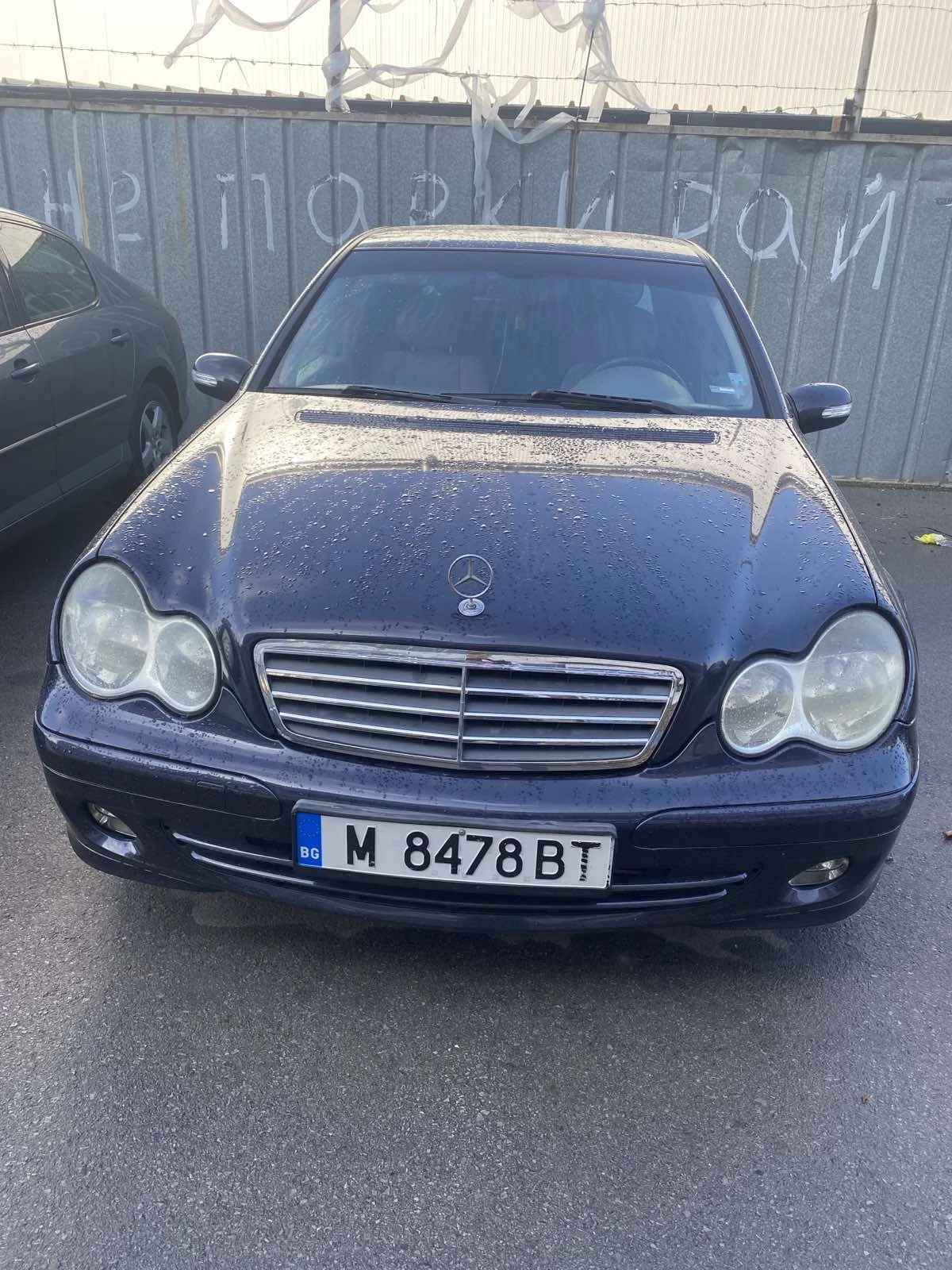 Mercedes-Benz 200, снимка 1