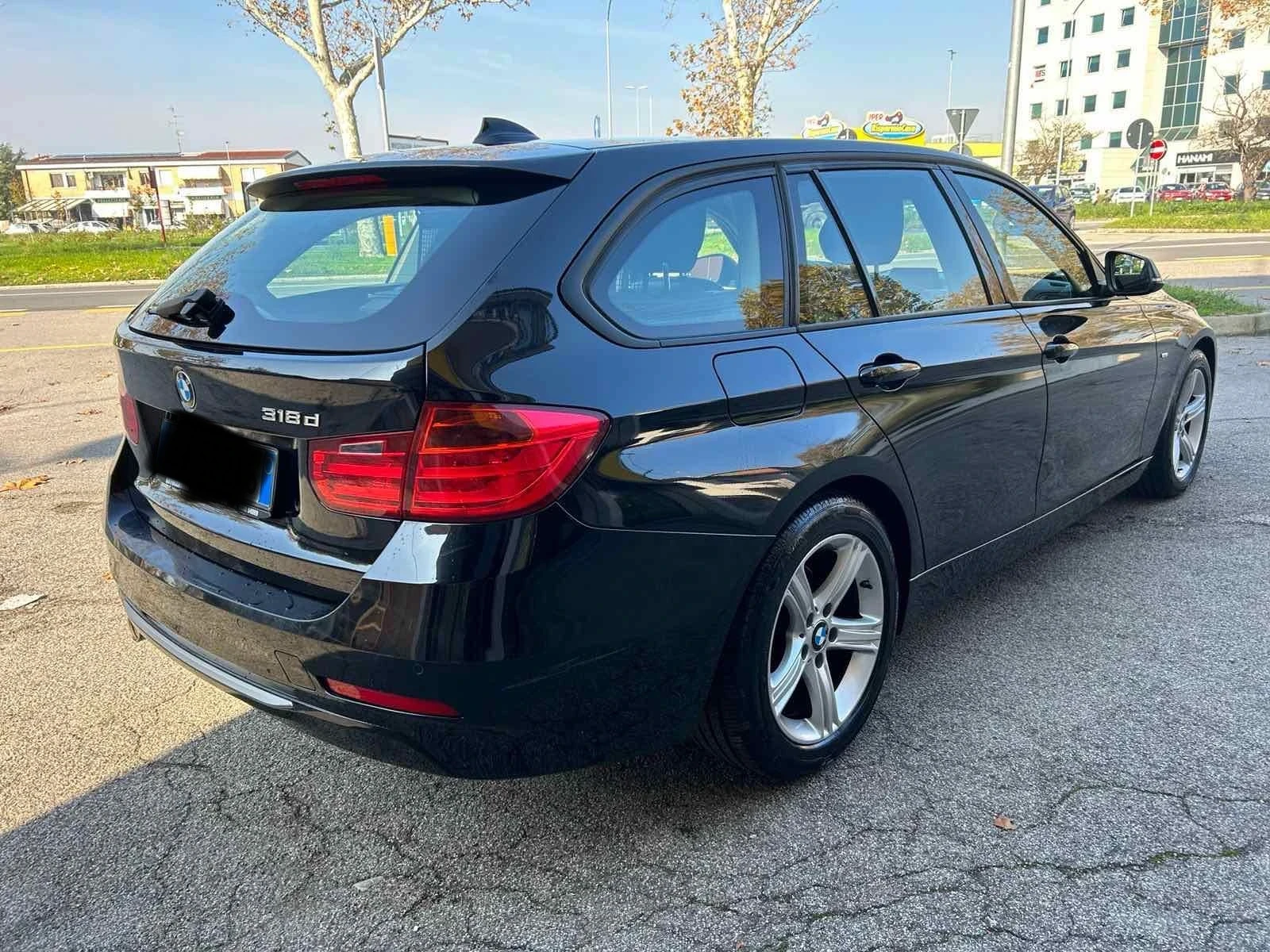 BMW 318 318d Modern - изображение 3
