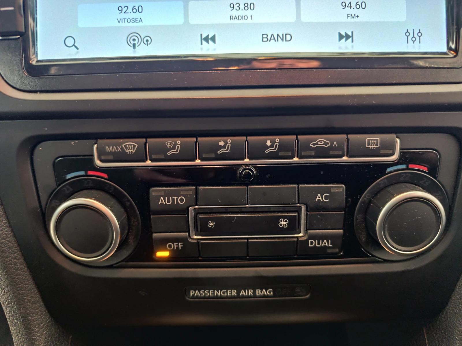 VW Golf АВТОМАТ (DSG 7 СКР) ОБСЛУЖЕН - изображение 10