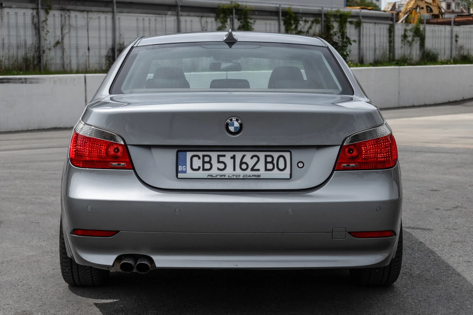 BMW 525 БЕНЗИН RWD Колата е за ГАРНИТУРА НА ГЛАВА - изображение 4