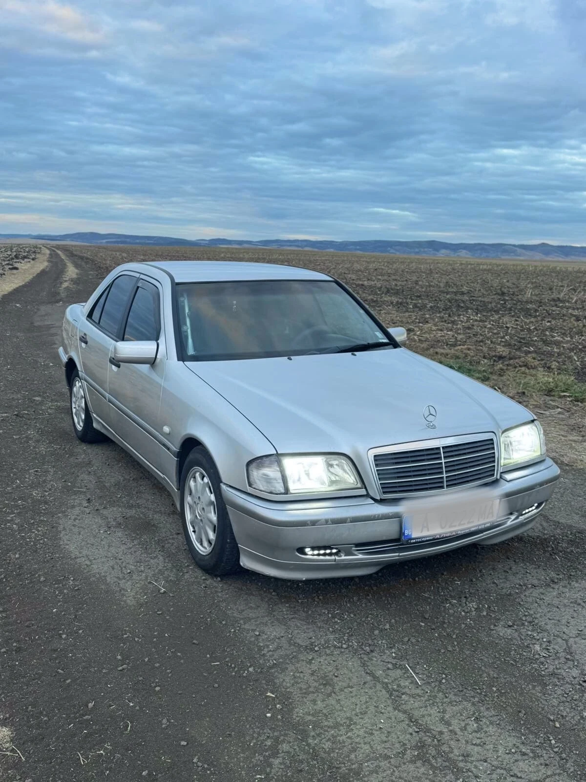 Mercedes-Benz C 220  - изображение 3