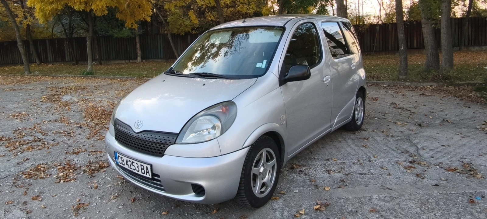 Toyota Yaris verso 1.3 VVT-i  | Mobile.bg   3