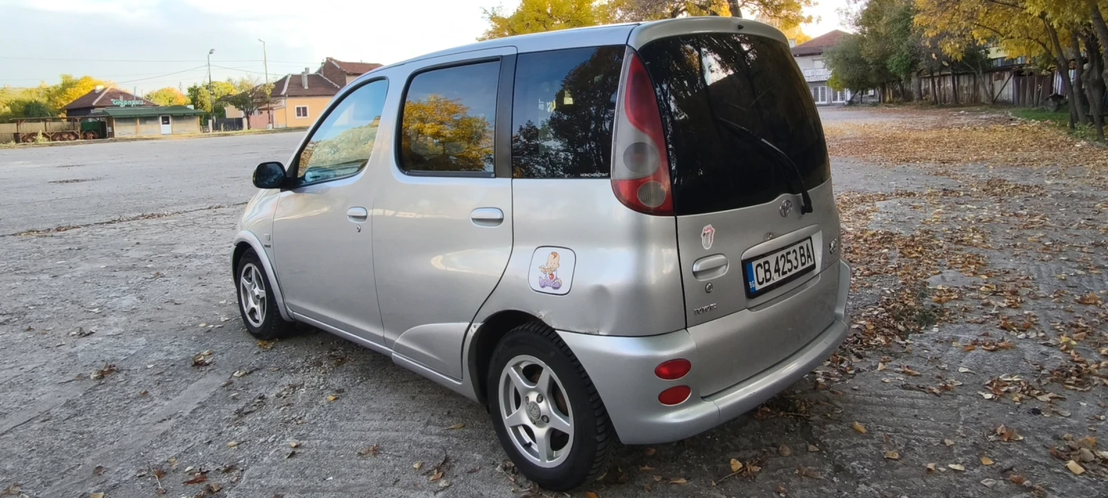 Toyota Yaris verso 1.3 VVT-i  | Mobile.bg   5