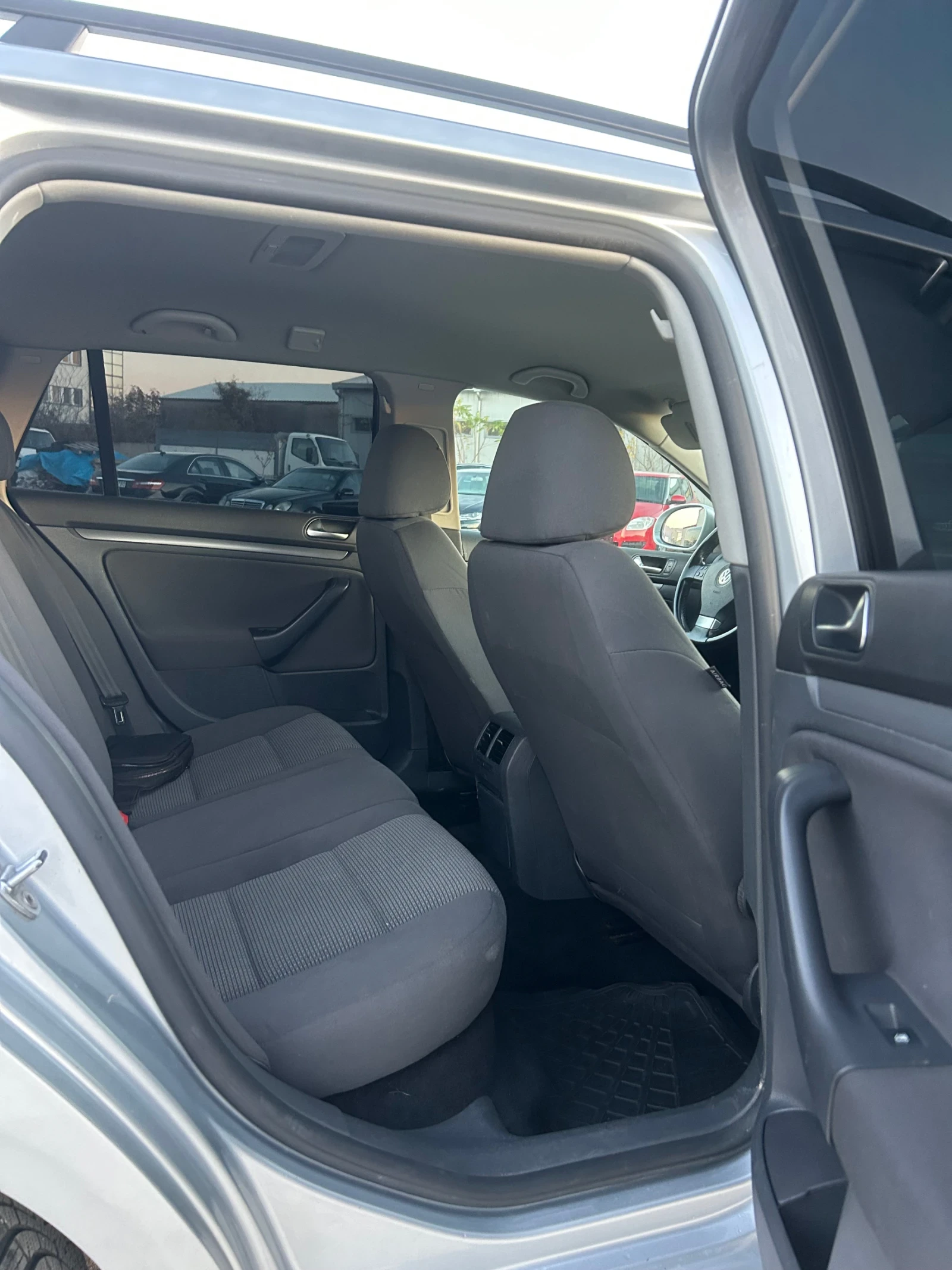 VW Golf 5/ 1.9TDI 105ps      | Mobile.bg   16