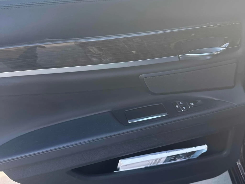 BMW 750 * 750i xDrive/Alpina B7 xDrive * CARFAX * ���� ��  | Mobile.bg � ����������� 11