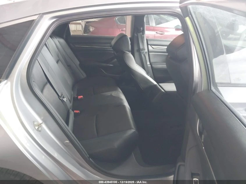 Honda Accord 1.5l Sport - изображение 7