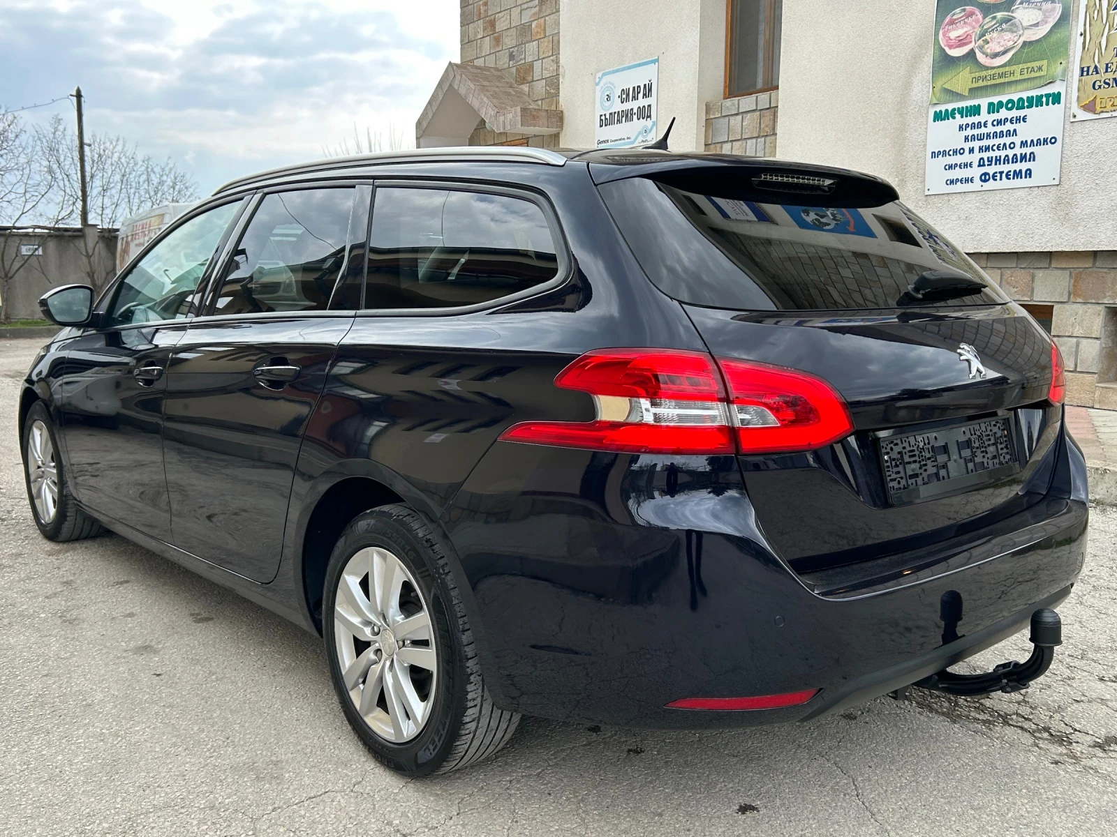 Peugeot 308 1.6HDI LED НАВИ ПАНОРАМА, снимка 6 - Автомобили и джипове - 53878698