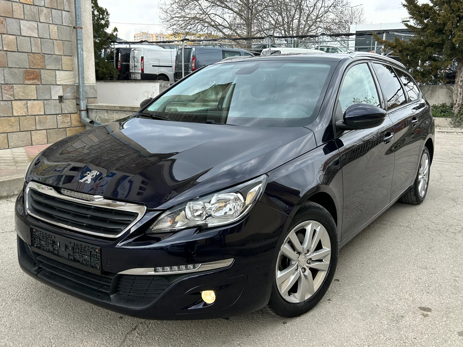 Peugeot 308 1.6HDI LED НАВИ ПАНОРАМА
