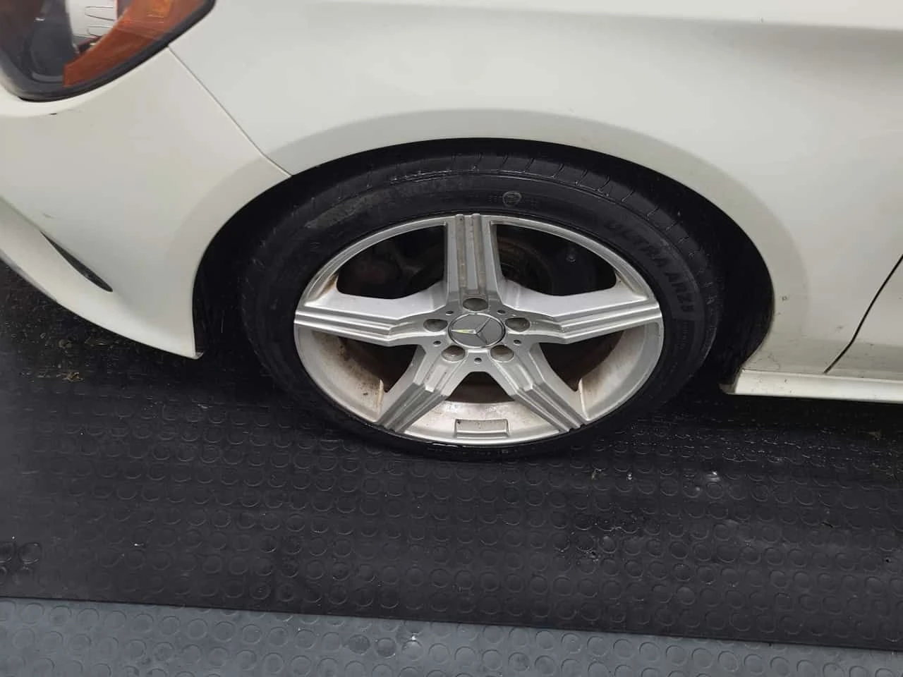 Mercedes-Benz CLA 250 ��������| KEYLESS GO| 2 K����| CARFAX|  | Mobile.bg � ����������� 5