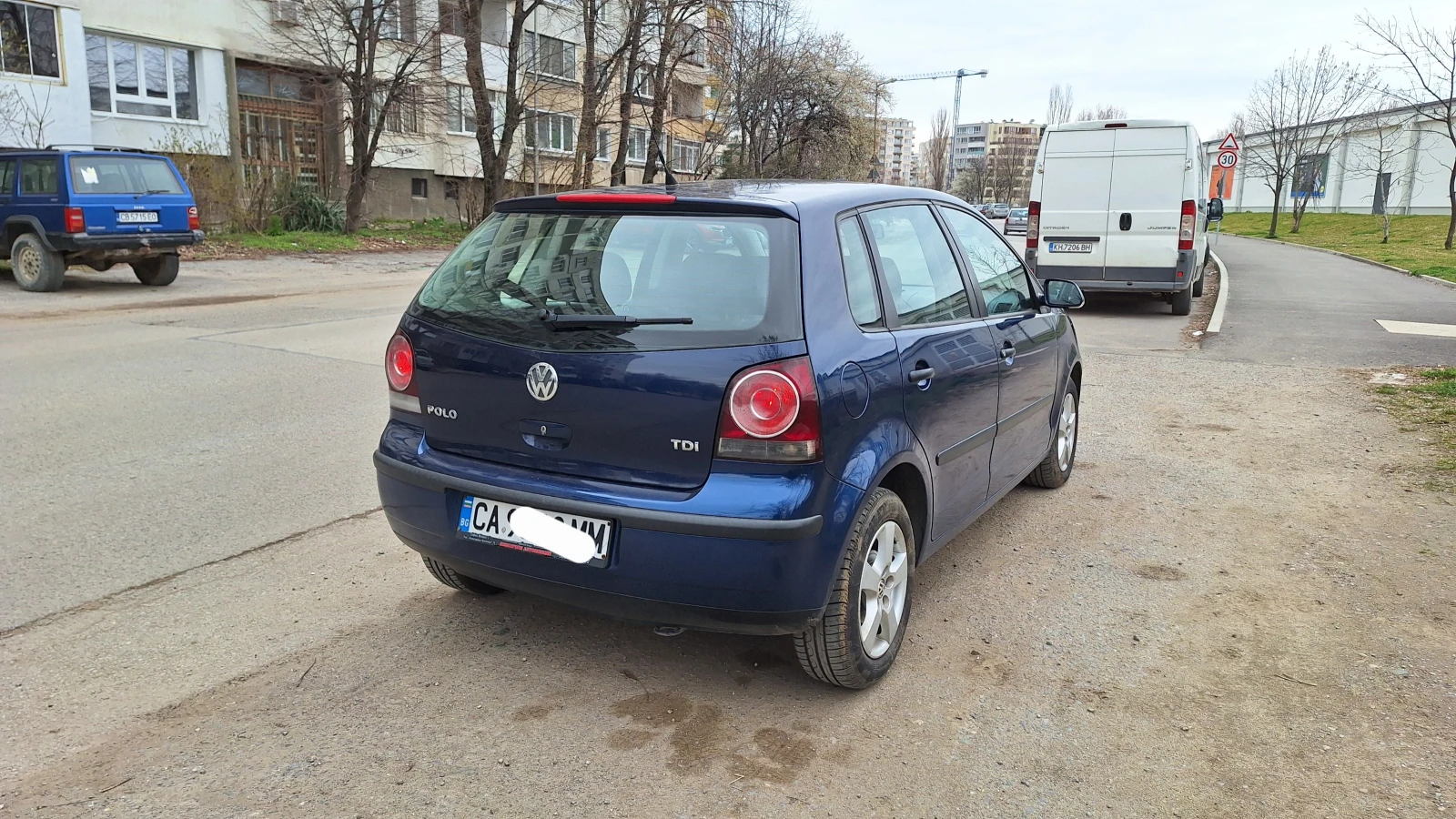 VW Polo 1.4 TDI МН.ДОБЪР, снимка 9 - Автомобили и джипове - 54134302