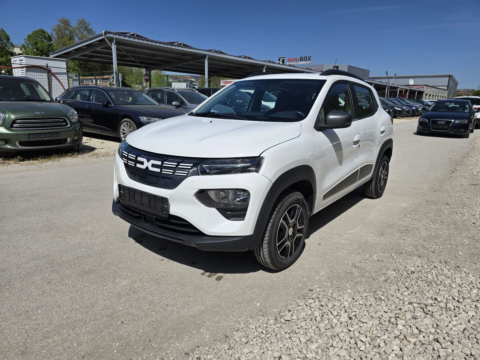 Dacia Spring Expression 45CCS Гаранция Лизинг