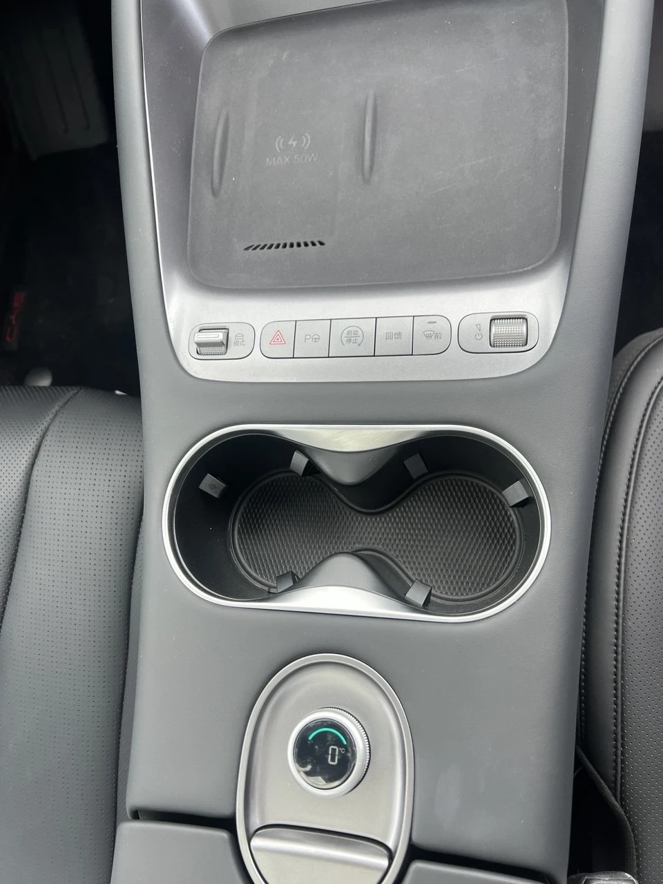 BYD Sealion 7 Sea lion 06 Pilot plus, снимка 10 - Автомобили и джипове - 54557074