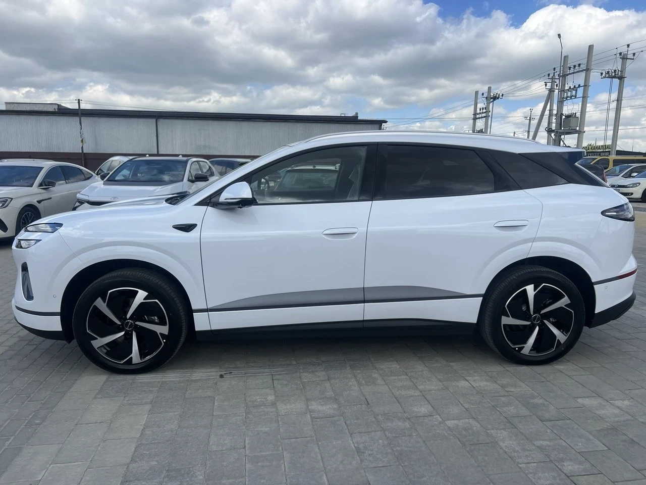BYD Sealion 7 Sea lion 06 Pilot plus, снимка 3 - Автомобили и джипове - 54557074