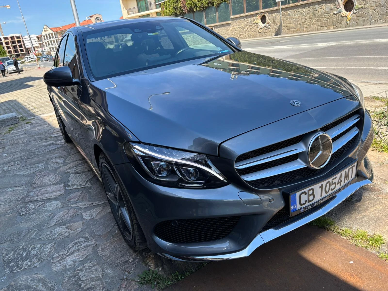 Mercedes-Benz C 250 AMG Line, снимка 3 - Автомобили и джипове - 54612573