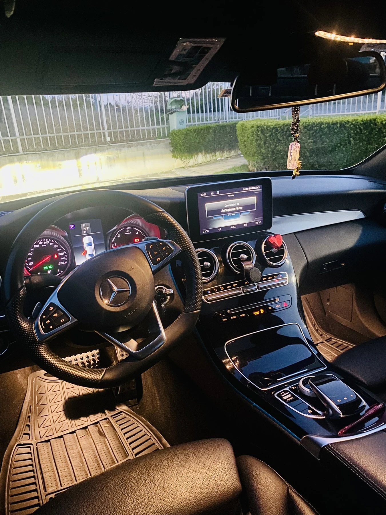 Mercedes-Benz C 250 AMG Line, снимка 14 - Автомобили и джипове - 54612573