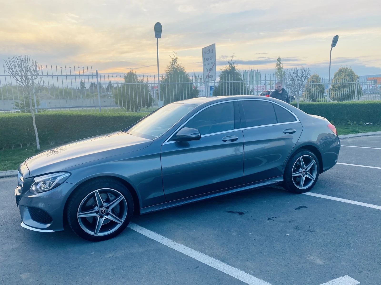 Mercedes-Benz C 250 AMG Line, снимка 7 - Автомобили и джипове - 54612573