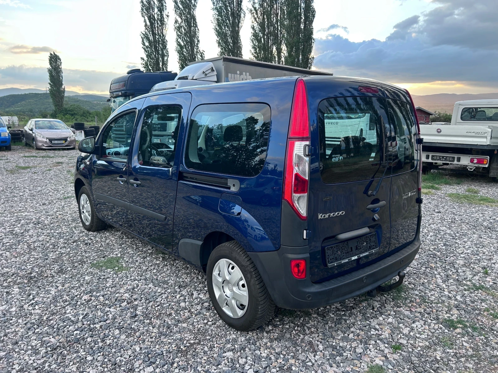 Renault Kangoo Grand Kango Maxi 6+ 1 , снимка 6 - Автомобили и джипове - 54634831