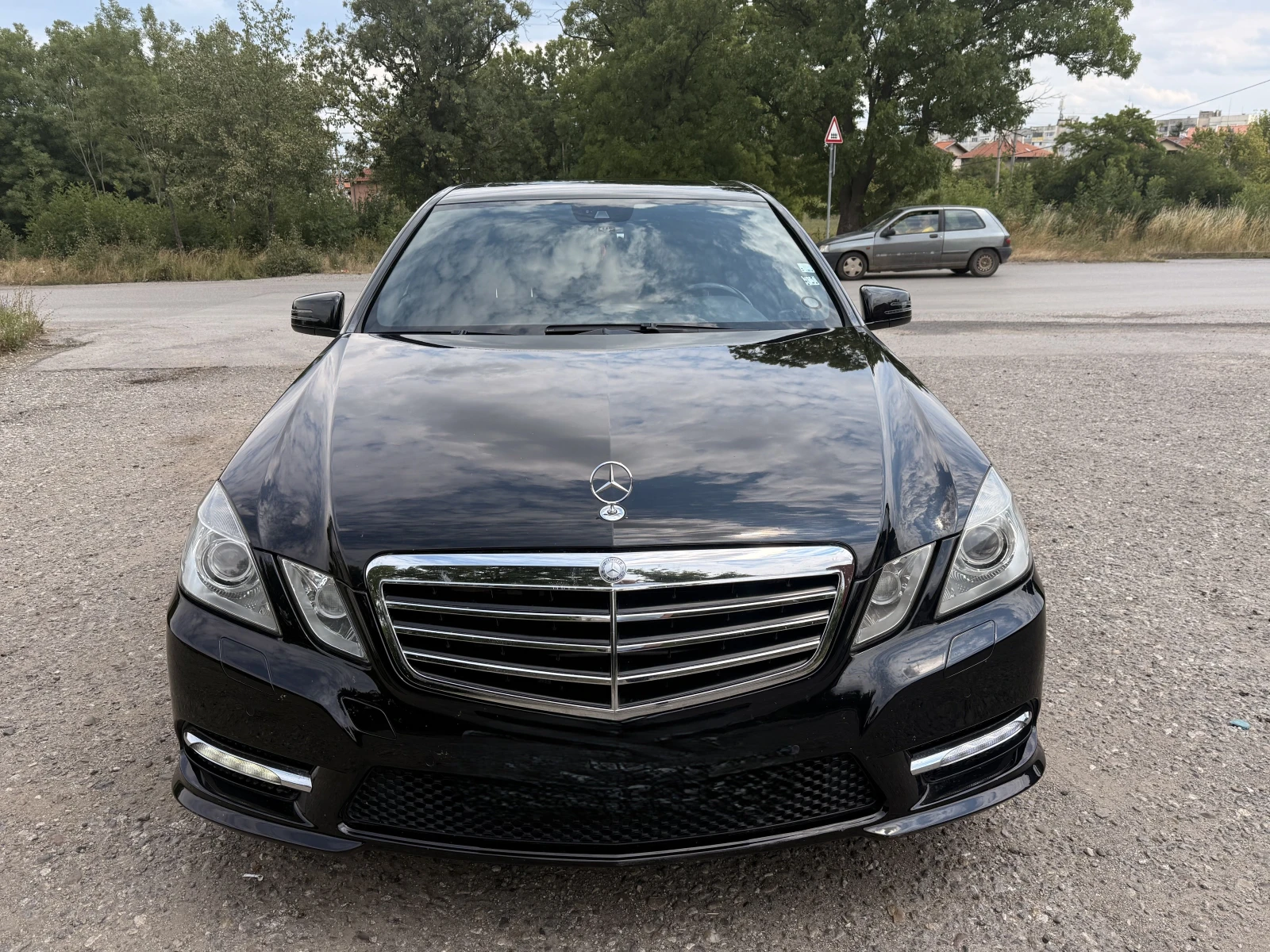 Mercedes-Benz E 350, снимка 11 - Автомобили и джипове - 55414115