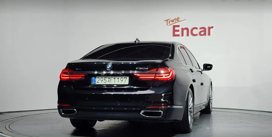 BMW 730 * АвтоКредит* (ЦЕНА ДО БГ), снимка 4 - Автомобили и джипове - 55491948