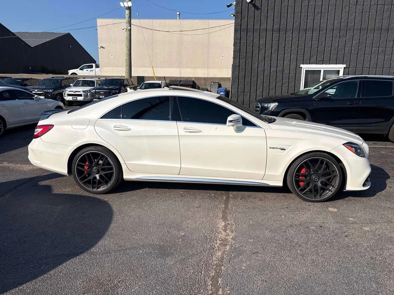 Mercedes-Benz CLS 63 AMG S Model * CARFAX * ОПЦИЯ ЗА ФИНАНСИРАНЕ, снимка 3 - Автомобили и джипове - 55647514