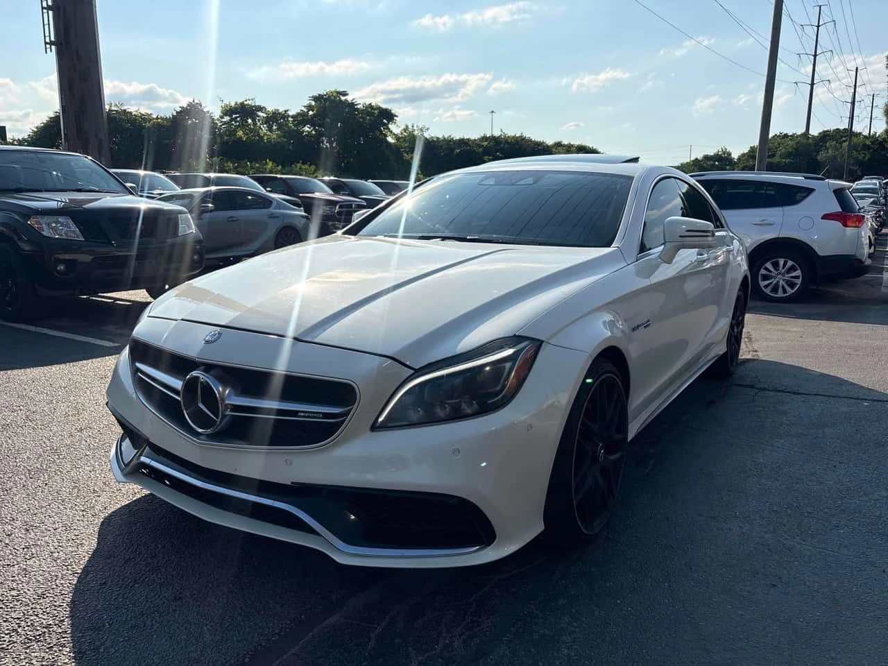 Mercedes-Benz CLS 63 AMG S Model * CARFAX * ОПЦИЯ ЗА ФИНАНСИРАНЕ