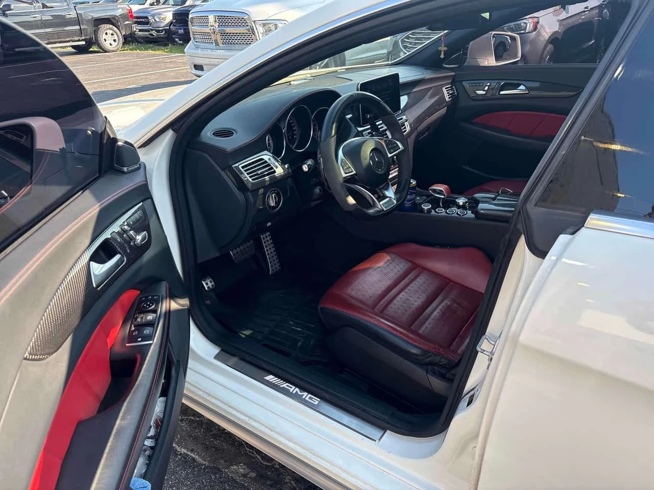 Mercedes-Benz CLS 63 AMG S Model * CARFAX * ОПЦИЯ ЗА ФИНАНСИРАНЕ, снимка 5 - Автомобили и джипове - 55647514
