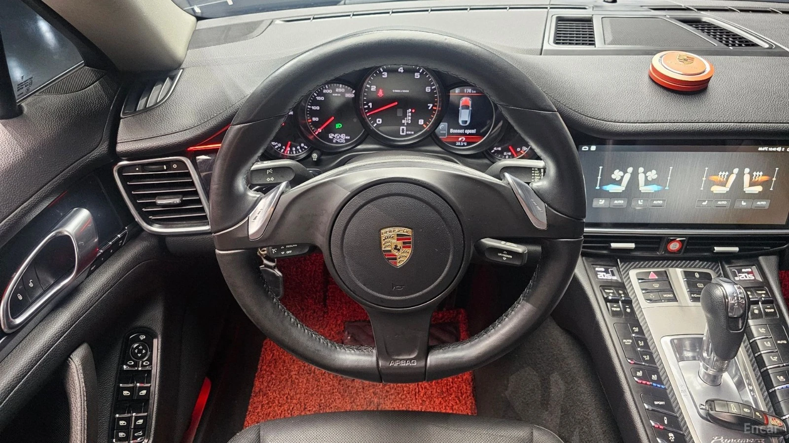 Porsche Panamera AWD* КОЖА* ПОДГРЕВ* ОБДУХ* ПАНО* НАВИ* АВТОКРЕДИТ*, снимка 12 - Автомобили и джипове - 55658736