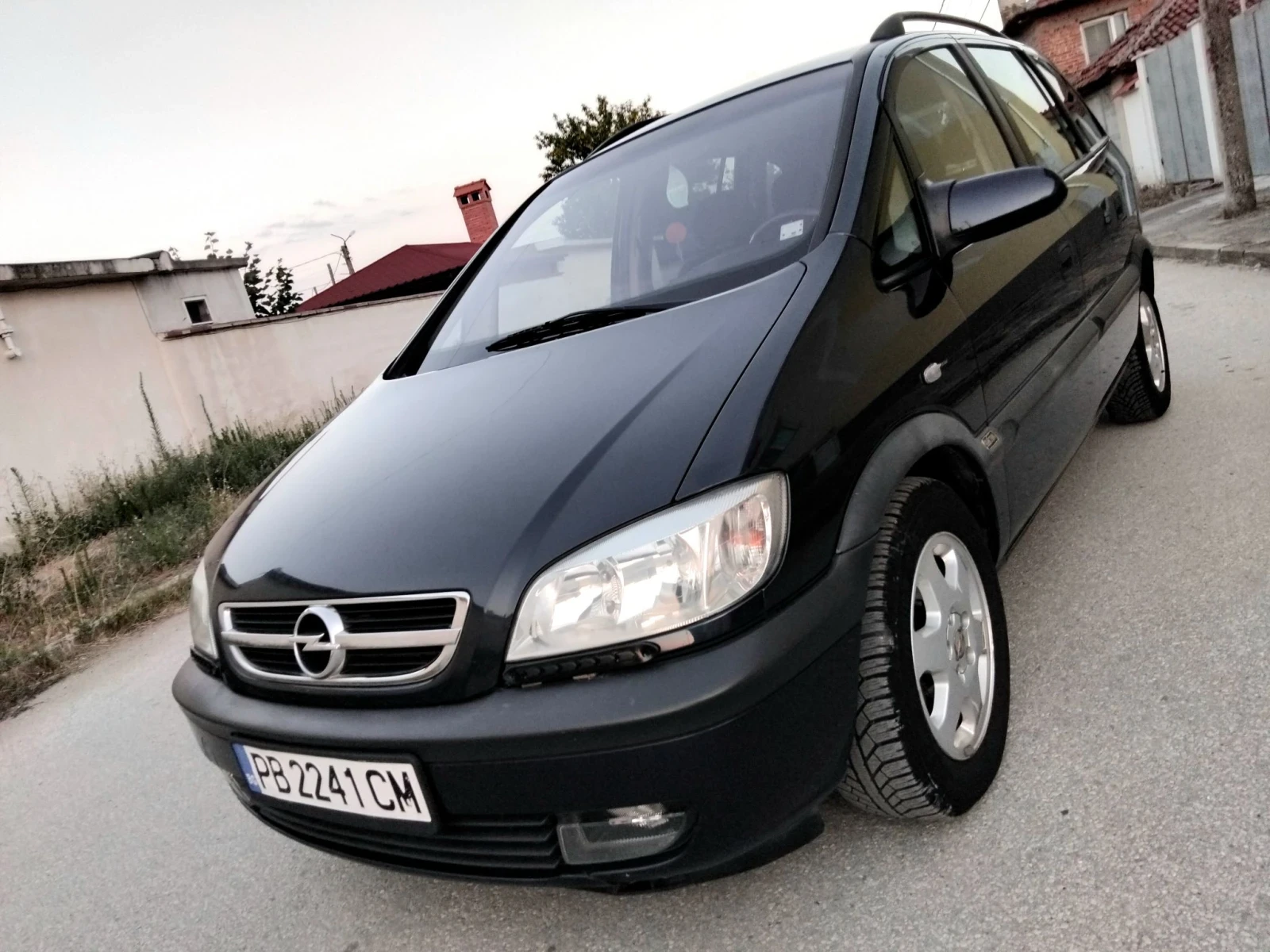 Opel Zafira 2.2.150к+ КЛИМА + ГАЗОВ ИНЖЕКЦИОН , снимка 11 - Автомобили и джипове - 55692358