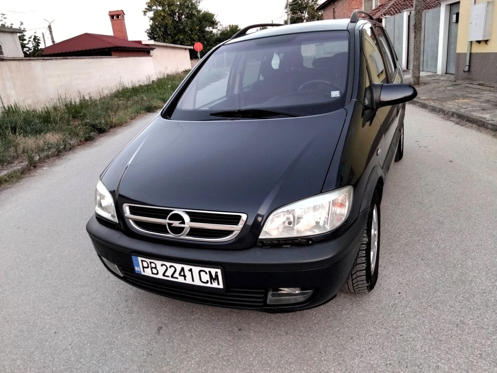 Opel Zafira 2.2.150к+ КЛИМА + ГАЗОВ ИНЖЕКЦИОН 