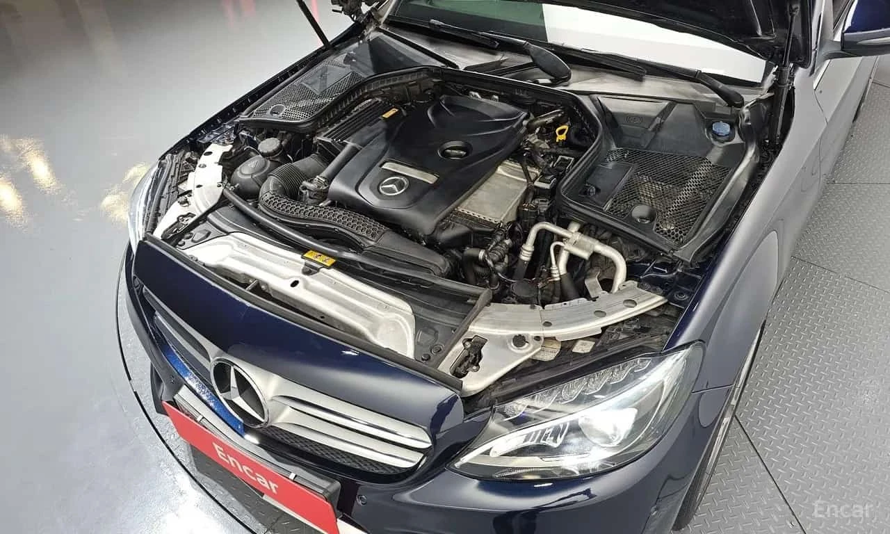Mercedes-Benz C 200 * C200 AMG Line * ЦЕНА ДО БГ, снимка 6 - Автомобили и джипове - 55736204