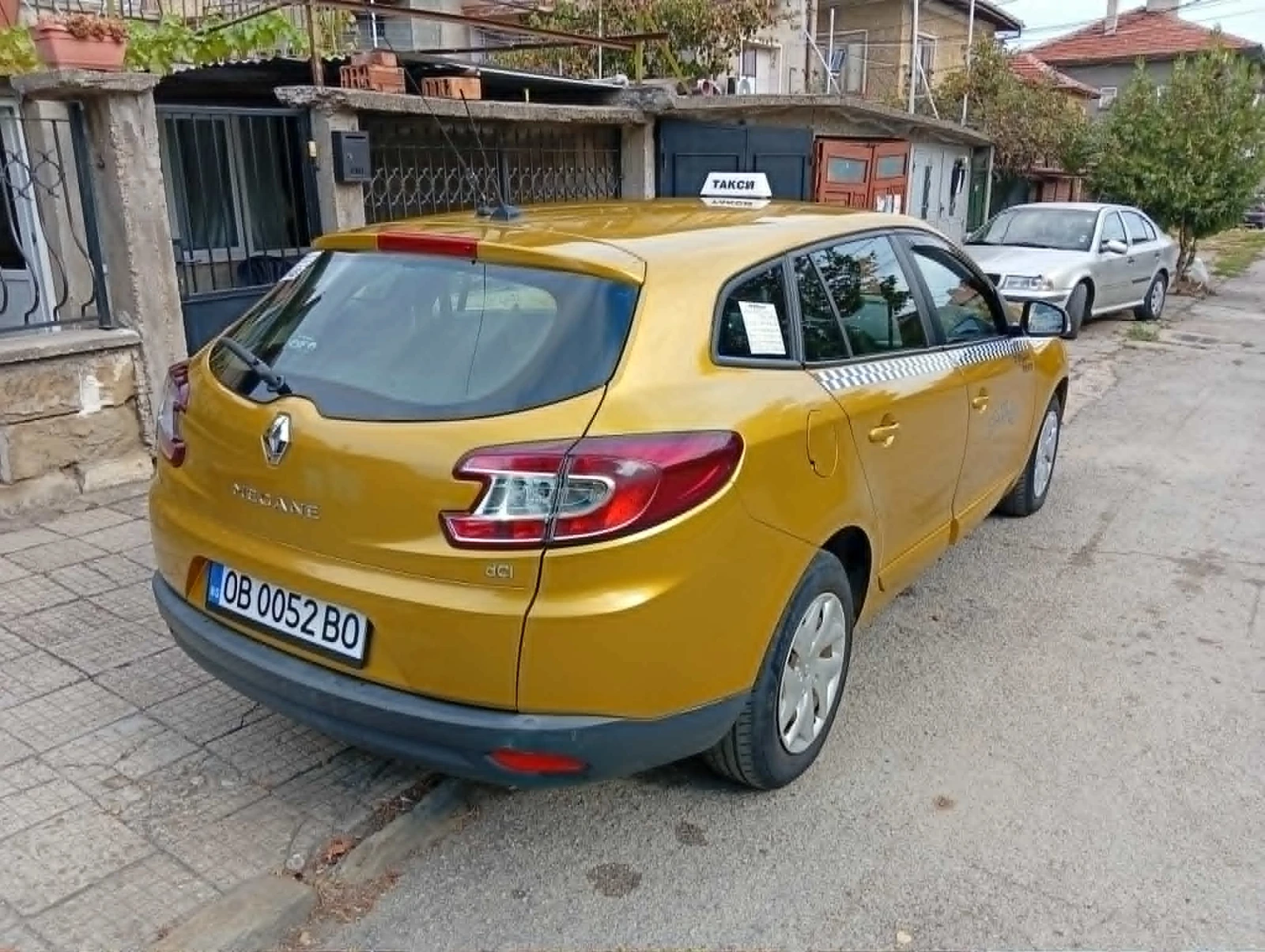 Renault Megane 1.5 DCI Евро 6, снимка 5 - Автомобили и джипове - 55873519
