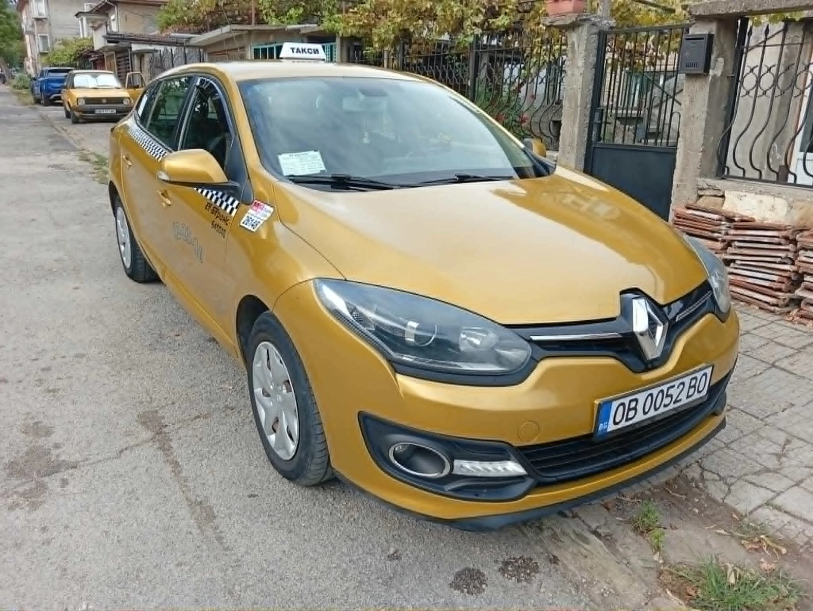 Renault Megane 1.5 DCI Евро 6, снимка 3 - Автомобили и джипове - 55873519