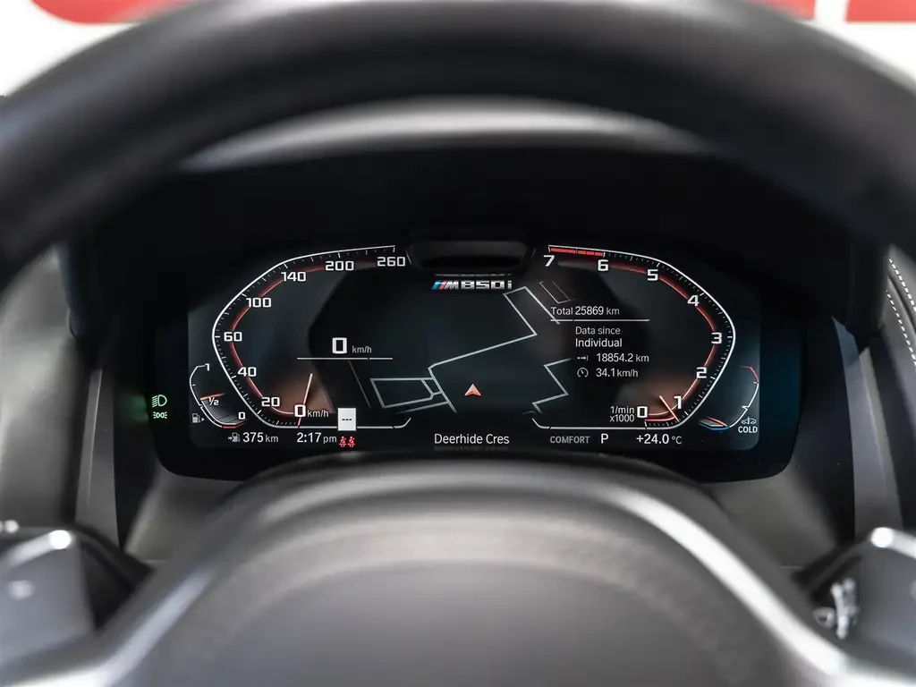 BMW 850 Coupe | B&Wilkins | LASER, снимка 13 - Автомобили и джипове - 55943966