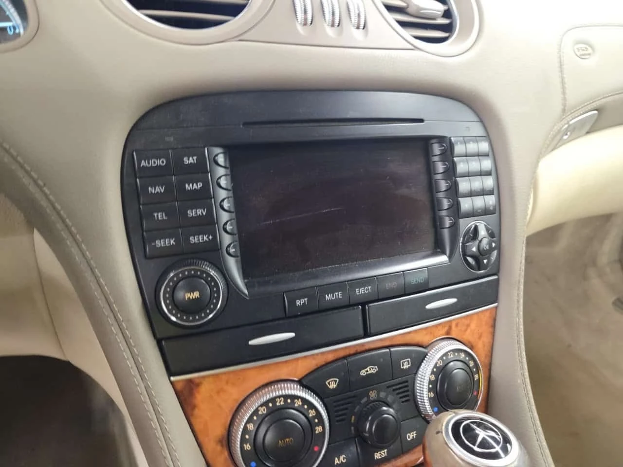 Mercedes-Benz SL * 5.5L V8 * CARFAX * ���� �� �� | Mobile.bg � ����������� 12