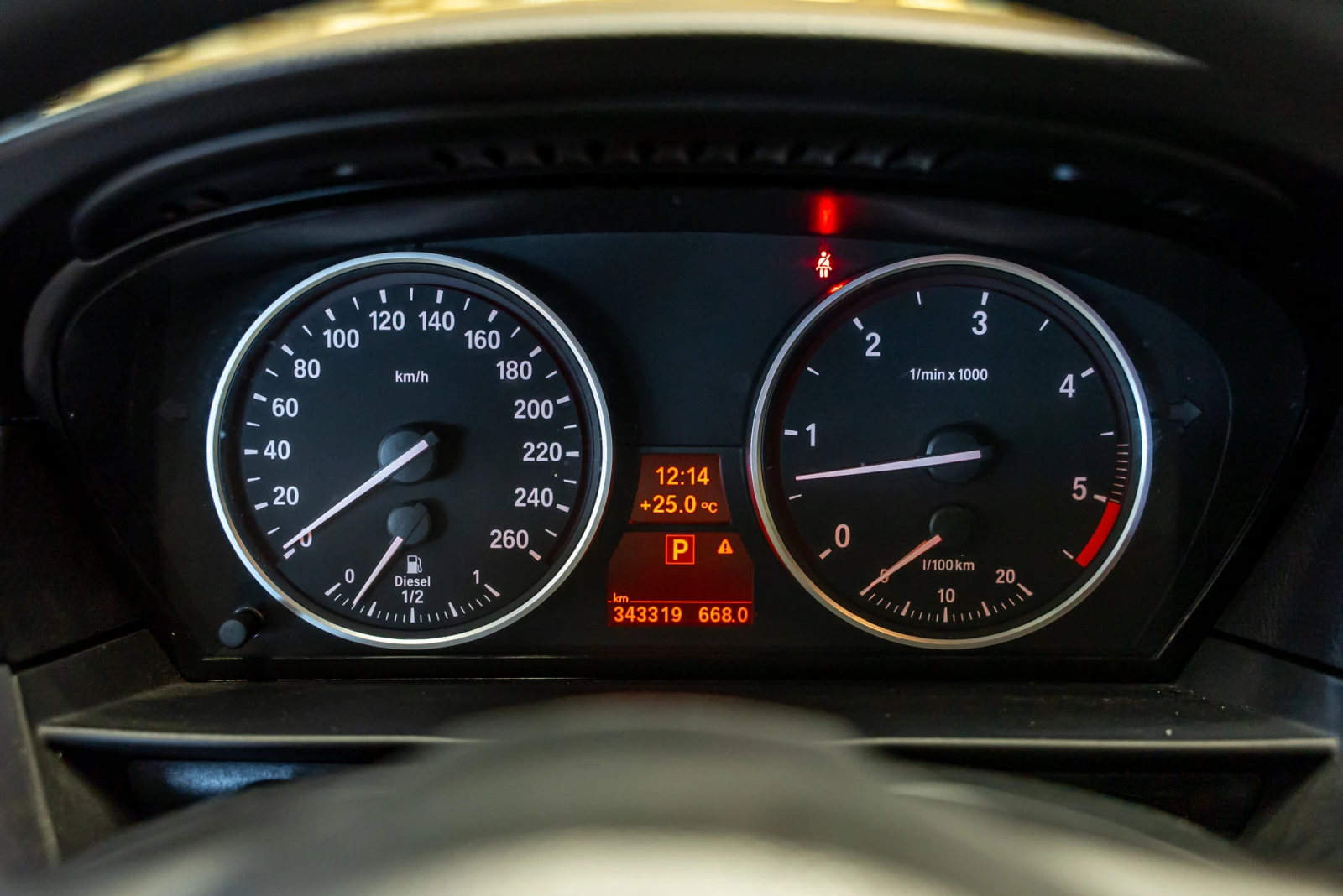 BMW 525 xd, снимка 13 - Автомобили и джипове - 56429748