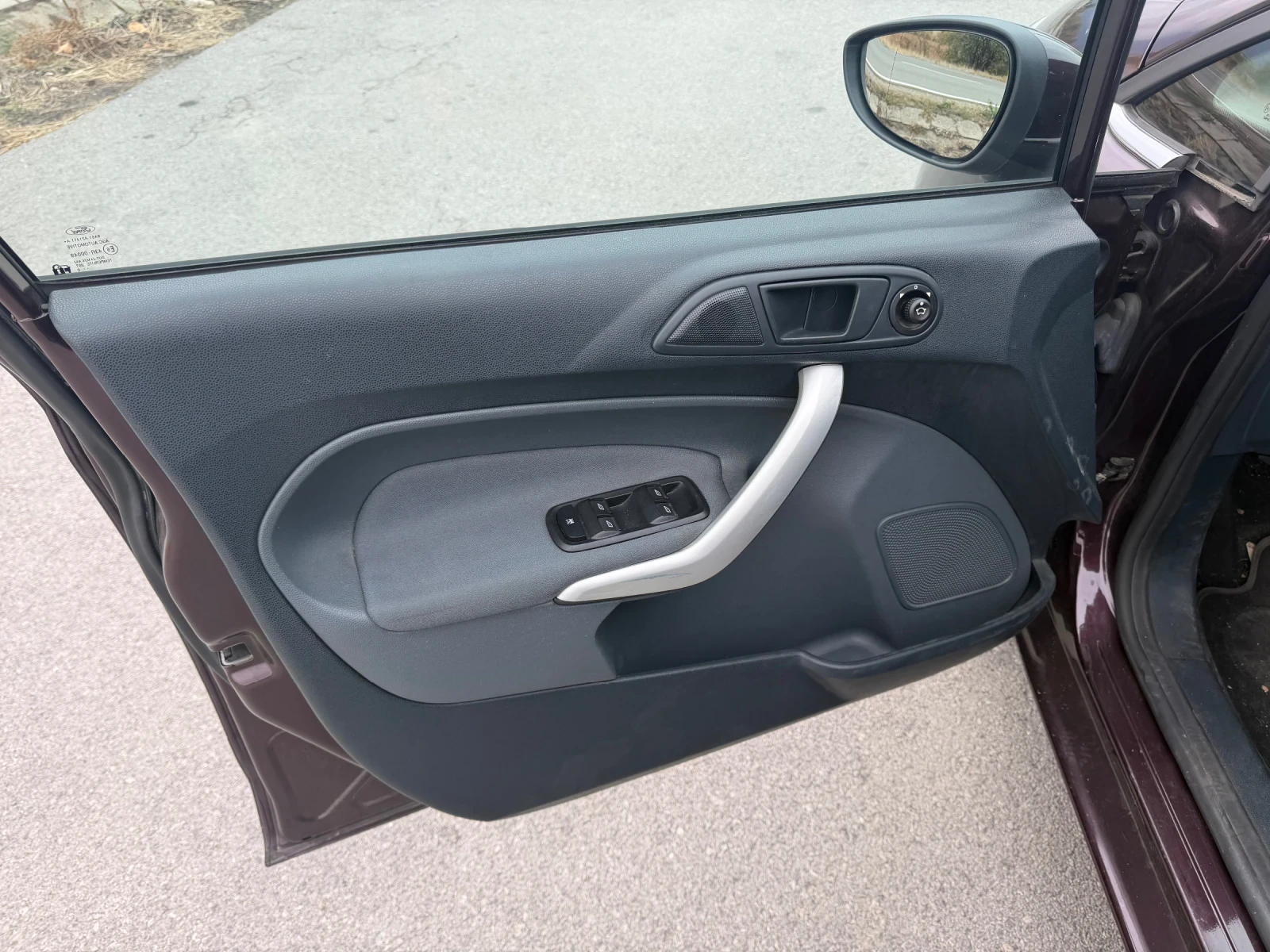 Ford Fiesta 1.6TDCI TITANIUM | Mobile.bg � ����������� 10