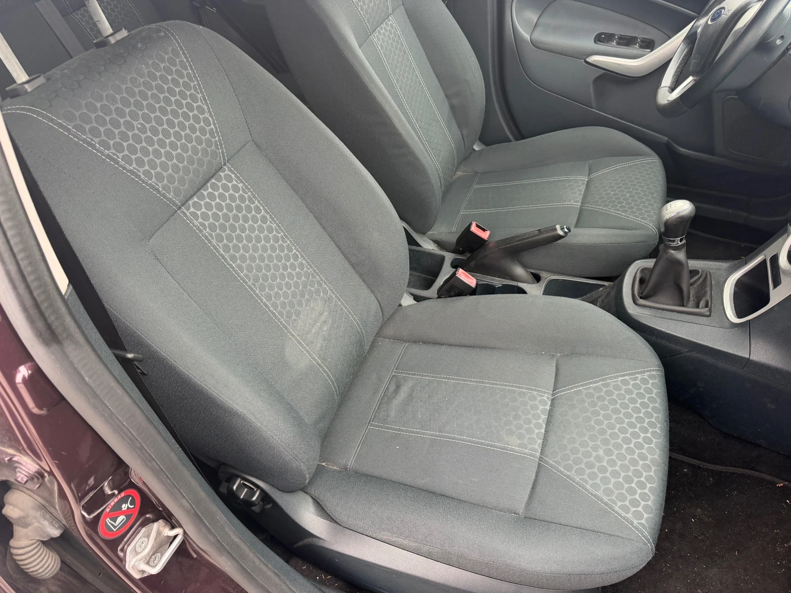 Ford Fiesta 1.6TDCI TITANIUM | Mobile.bg � ����������� 9
