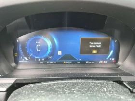 Ford Explorer * ST * ПОДГРЕВИ* ОБДУХВАНЕ* ПАНОРАМА* 2 БРОЯ ГУМИ, снимка 9