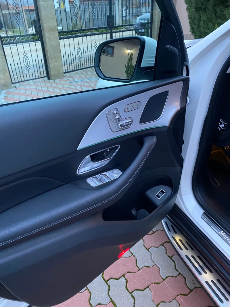 Mercedes-Benz GLE 400 400D 4Matik AMG 6+ 1, снимка 9 - Автомобили и джипове - 51829565