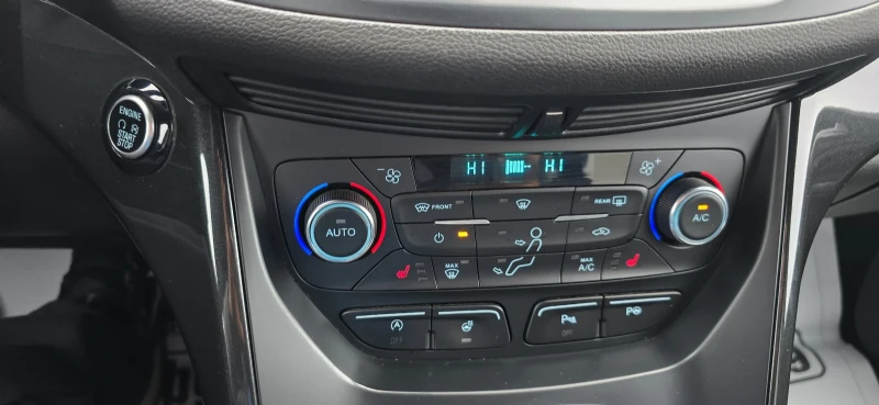 Ford Kuga ST Line 4x4 , снимка 11 - Автомобили и джипове - 52308689