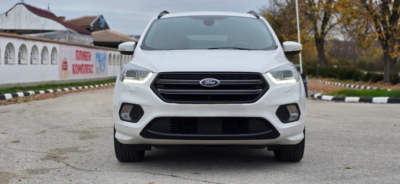Ford Kuga ST Line 4x4 , снимка 2 - Автомобили и джипове - 52308689