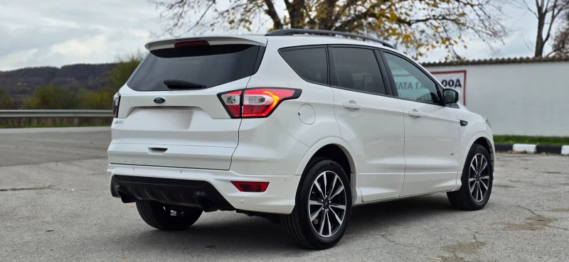 Ford Kuga ST Line 4x4 , снимка 5 - Автомобили и джипове - 52308689